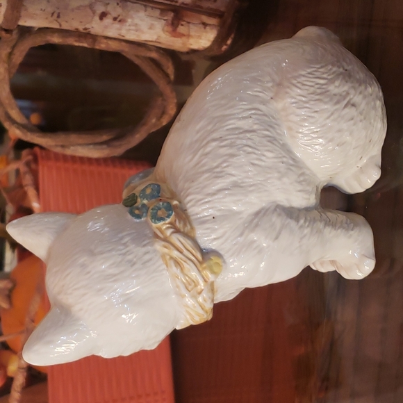 Vintage set of 3 white Kitten Cats home decor - Picture 7 of 16